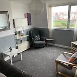Chateau Dale Holiday Apartments