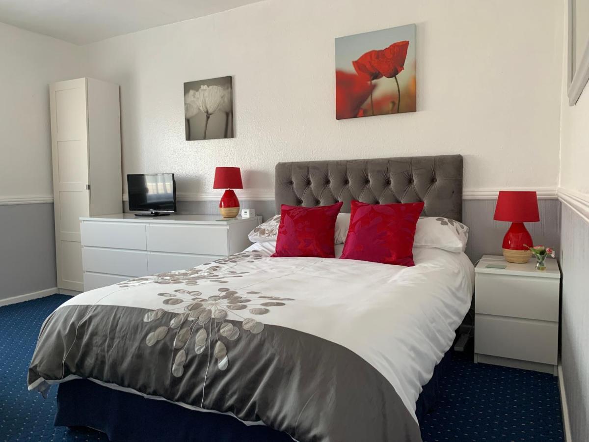 Chateau Dale Holiday Apartment Blackpool